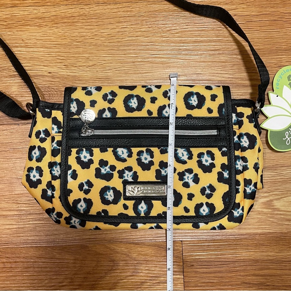 NWT Lily Bloom Julia Crossbody, Bold Graphics Yellow Black Leopard Print - Picture 4 of 10